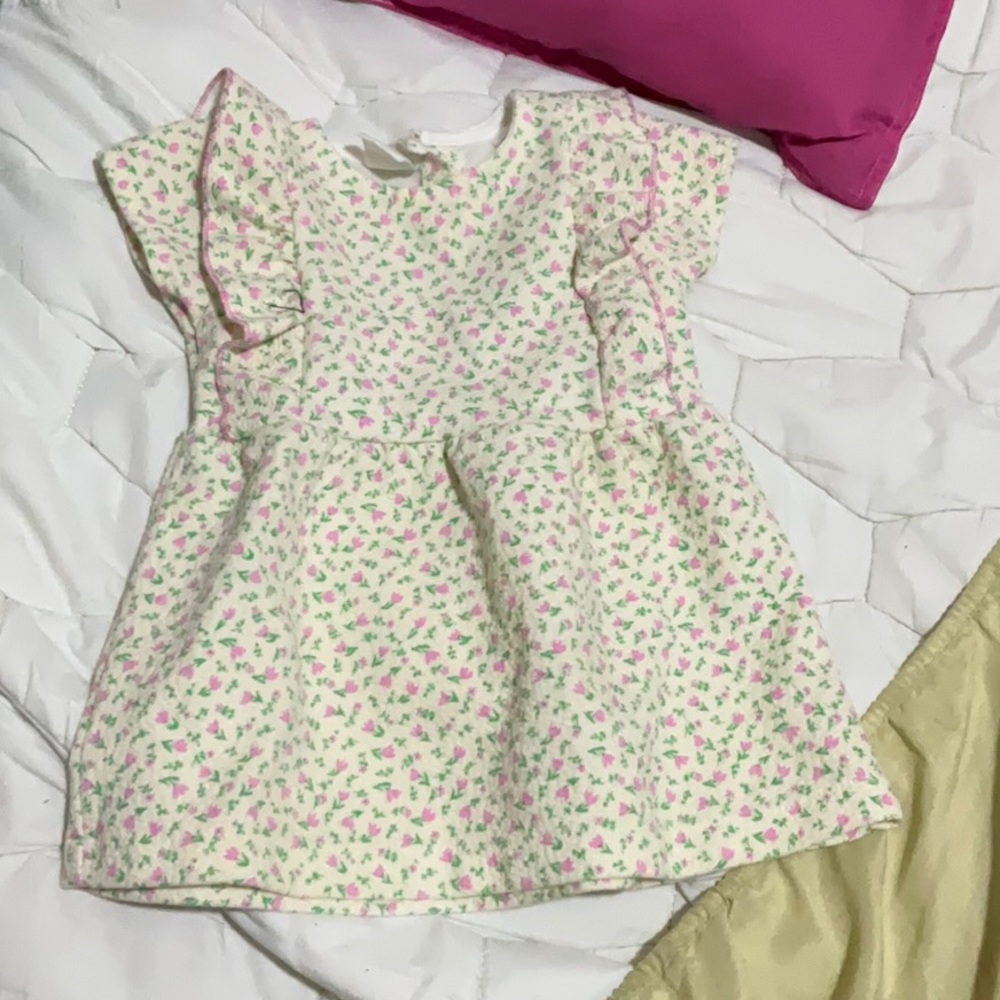 flower dress brand the brand is Zara and size is six months to nine months